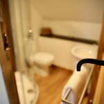 En-suite bathroom in king size double bedroom